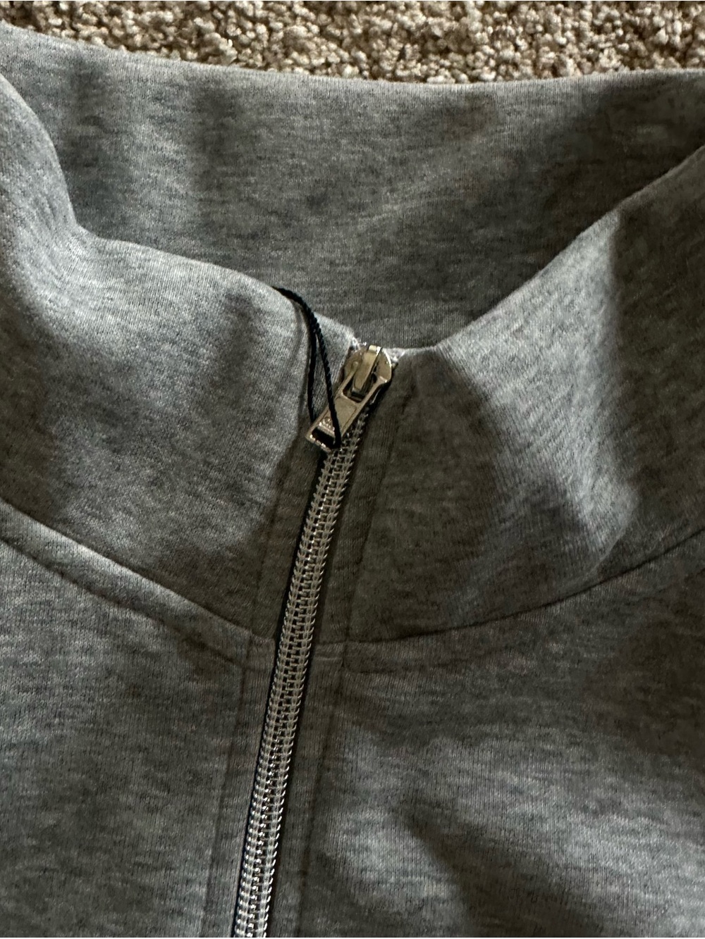 ALO Yoga Heather Gray Half-Zip Sweatshirt & Joggers Set - Picture 2 of 3